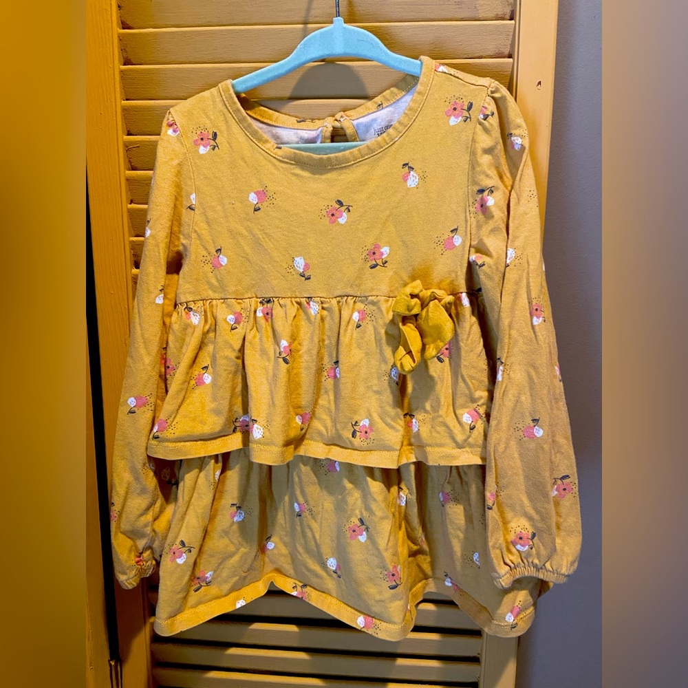 Mustard yellow long sleeve girls blouse size 5t